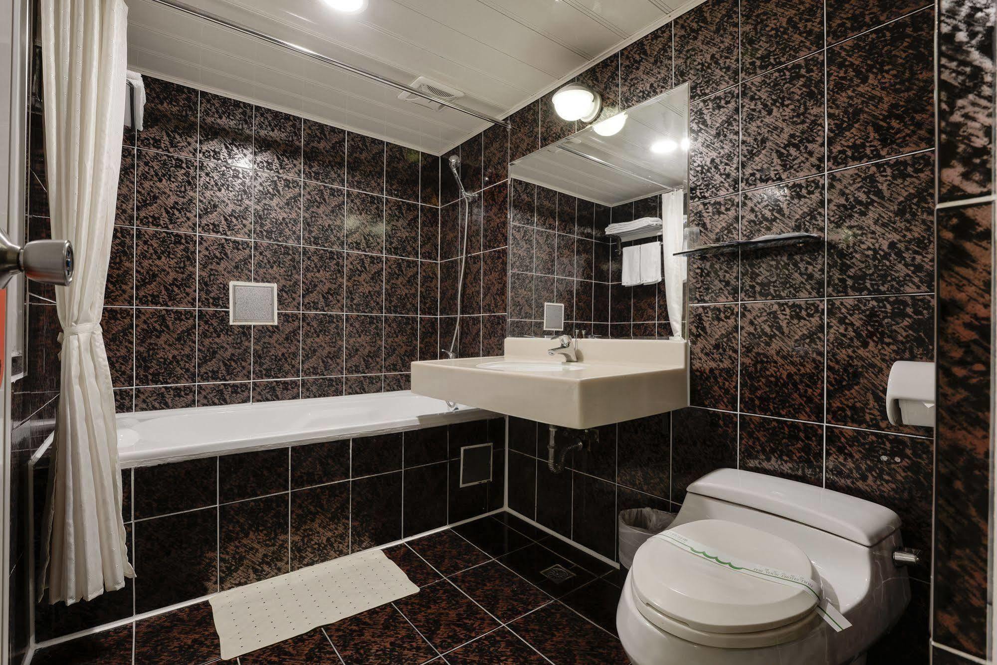 Kaja Hotel Kaohsiung Dış mekan fotoğraf
